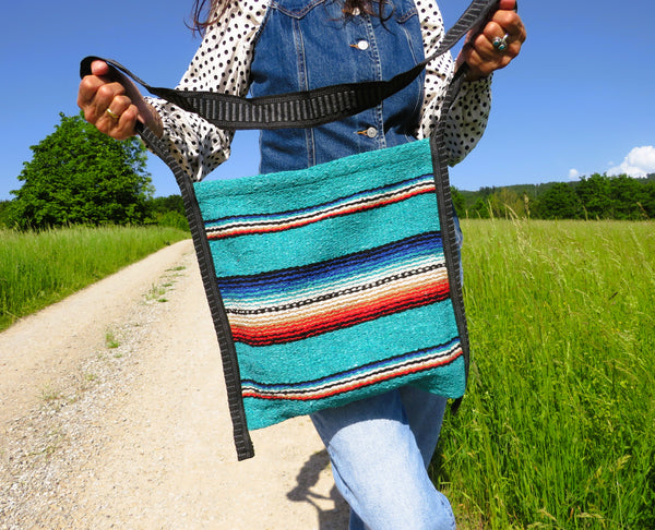 Festival Ethno Schultertasche  EL PASO Mexiko Style  70% Polyacryl 30% Polyester  türkis 33cm x32cm