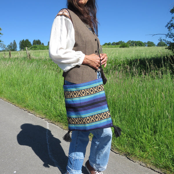 Boho Festival Schultertasche  EL PASO Mexiko Style  70% Polyacryl 30% Polyester  türkis lila