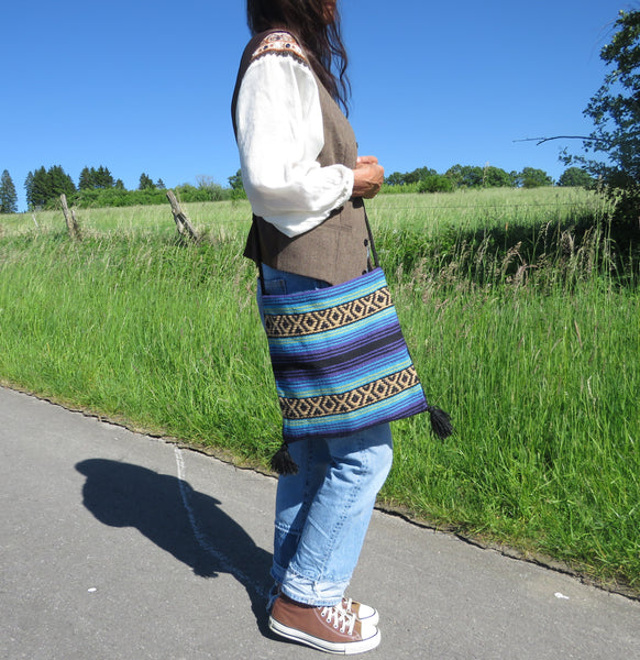 Boho Festival Schultertasche  EL PASO Mexiko Style  70% Polyacryl 30% Polyester  türkis lila