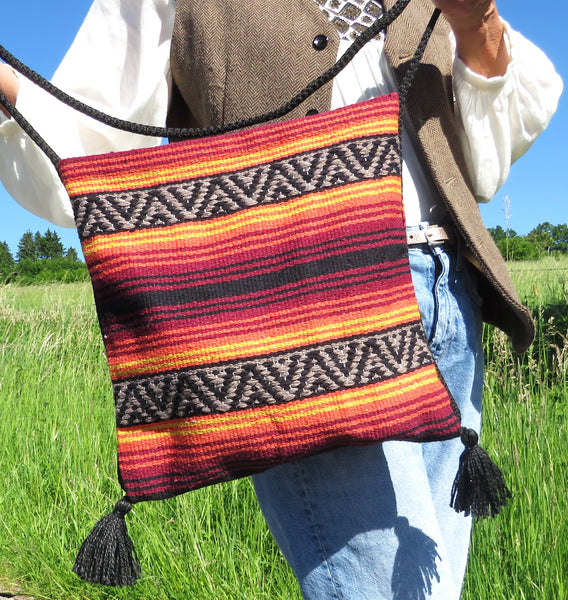 Ethno  Retro Hirtentasche  EL PASO im mexikanischen Stil  70% Polyacryl 30% Polyester rot orange