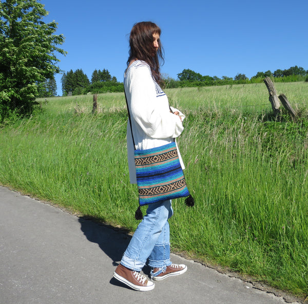 Hippie Hirtentasche  EL PASO im mexikanischen Stil  70% Polyacryl 30% Polyester blau Retro
