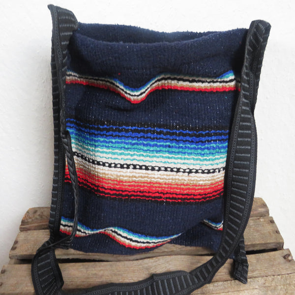 Hippie Hirtentasche  EL PASO Mexiko Style  70% Polyacryl 30% Polyester blau 33cm x32cm