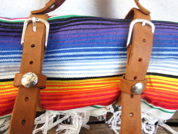 mexikanische Ethno Decke SANTA FE petrol gewebt mit Tragegurt aus Echtleder 210cm x 150cm 100% Baumwolle