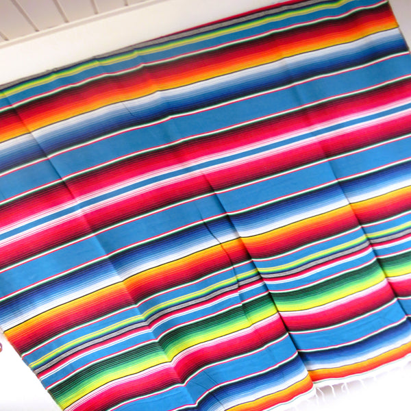 mexikanische Ethno Decke SANTA FE petrol gewebt mit Tragegurt aus Echtleder 210cm x 150cm 100% Baumwolle