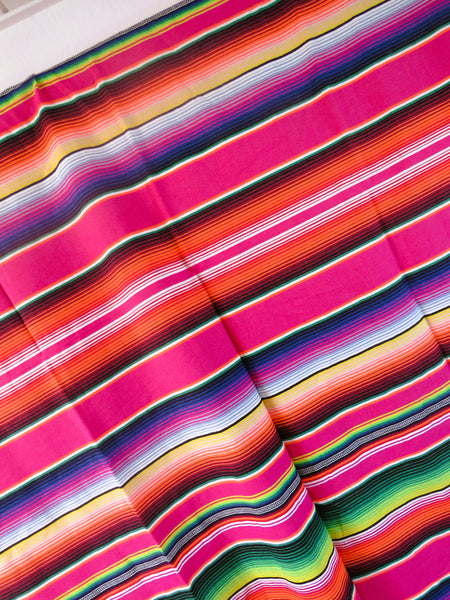 mexikanische Decke SANTA FE mit Halterung aus Echtleder 210cm x 150cm pink  100% Baumwolle