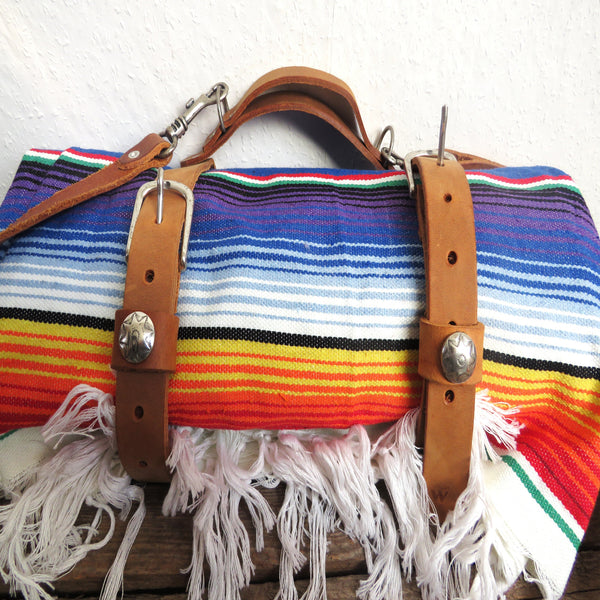 mexikanische Decke SANTA FE mit Halterung aus Echtleder 210cm x 150cm lila 100% Baumwolle