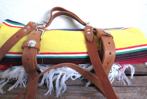 mexikanische Hippie Decke SANTA FE gelb gewebt mit Halterung aus Echtleder 210cm x 150cm 100% Baumwolle