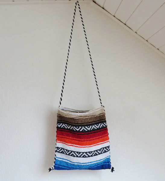 ZUR ZEIT  AUSVERKAUFT mexikanische Schultertasche EL PASO  Ethno Design Boho Hippie gewebt bunt mexican Blanket Bag  Material  50% Polyacryl 40% Polyester 10% Baumwolle Hersteller Molina Made in Mexico