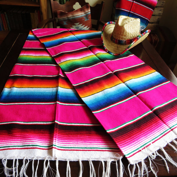 BALD WIEDER VERFÜGBAR mexikanische Bohemian Decke SANTA FE handgewebt pink rainbow Yoga  Ethno Tagesdecke Southwest  Molina made in Mexico 215cm x 90cm 100% Polyacryl