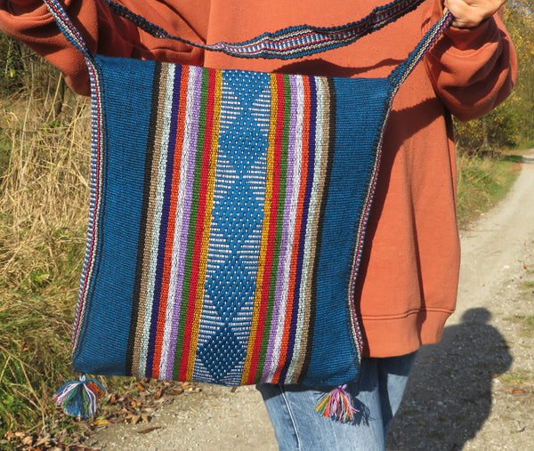 BALD WIEDER VERFÜGBAR mexikanische Boho Schultertasche TAOS petrol gewebt Ethno Tasche Navajo  50% Polyacryl 40% Polyester 10% Baumwolle Hersteller Molina Made in Mexico