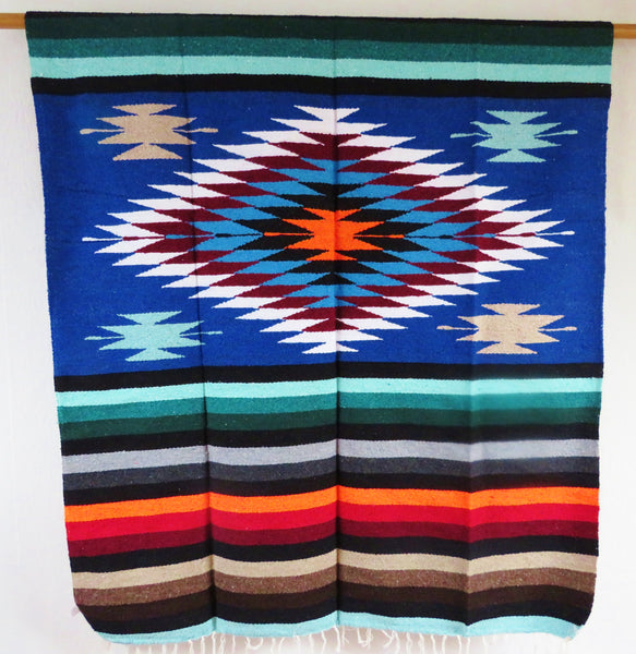 BALD WIEDER VERFÜGBAR mexikanische Ethno  Decke NAVAJO  blau Handarbeit Boho Tagesdecke 220cm x 125cm  50% Polyacryl 40% Polyester 10% Baumwolle Hersteller Molina Made in Mexico