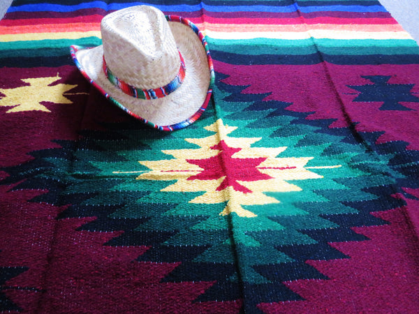 BALD WIEDER VERFÜGBAR mexikanische Bohemian Decke NAVAJO  bordeaux  regenbogen handgewebt Ethno Tagesdecke 220cmx129cm   50% Polyacryl 40% Polyester 10% Baumwolle