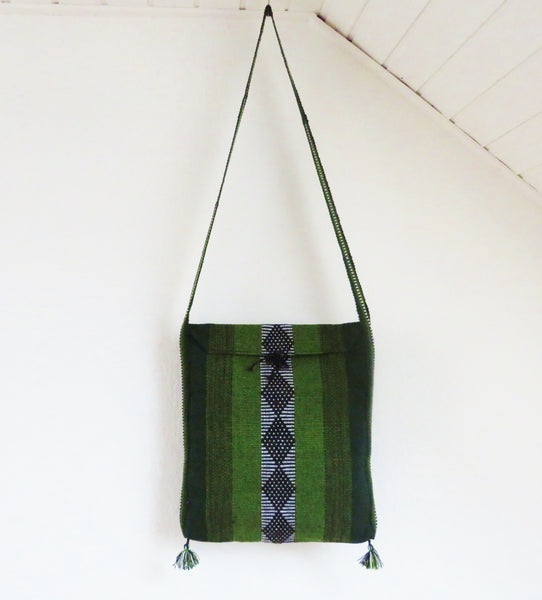 BALD WIEDER VERFÜGBAR Ethno Hirtentasche TAOS grün Mexiko gewebt Boho Tasche indianisch Navajo 50% Polyacryl 40% Polyester 10% Baumwolle Hersteller Molina Made in Mexico