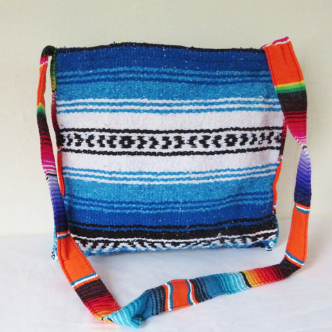 BALD WIEDER VERFÜGBAR mexikanische Hippie Schultertasche SOUTHWEST Sarape blau türkis handgewebt mexican Blanket Bag  50% Polyacryl 40% Polyester 10% Baumwolle Hersteller Molina Made in Mexico