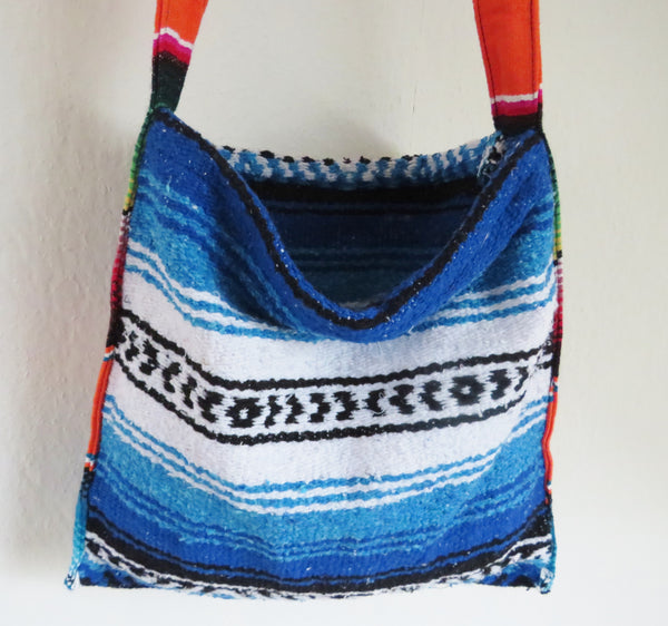 BALD WIEDER VERFÜGBAR mexikanische Hippie Schultertasche SOUTHWEST Sarape blau türkis handgewebt mexican Blanket Bag  50% Polyacryl 40% Polyester 10% Baumwolle Hersteller Molina Made in Mexico
